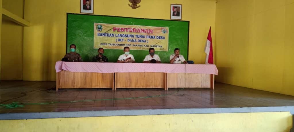 Penyaluran BLT Ke Warga Terdampak COVID-19 Bulan Mei Desa Tamanarum