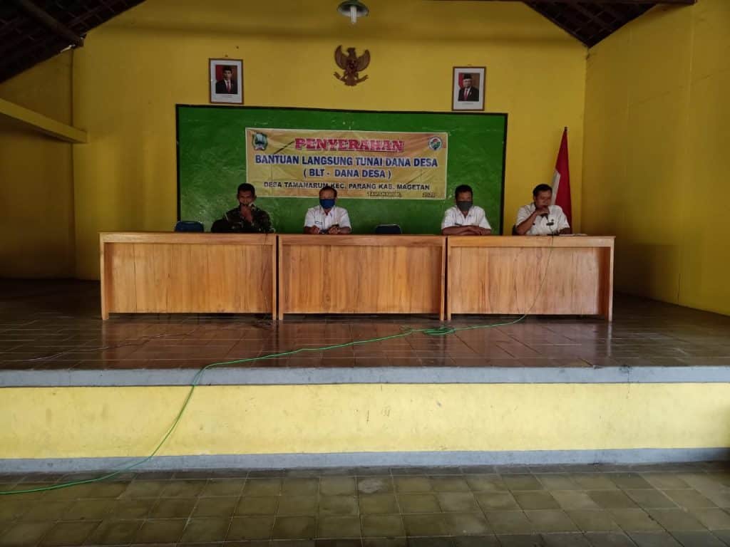 Penyaluran BLT Dana Desa Bulan Juli Desa Tamanarum Lancar