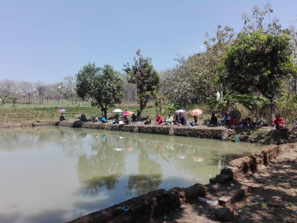 Keseruan Lomba Mancing Segaran Dalam Rangka Meriahkan HUT RI Ke-75